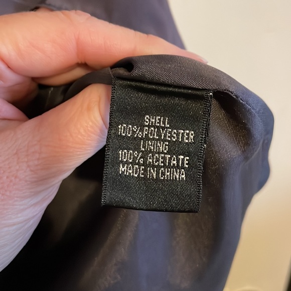 Adrianna Papell Gray Sleeveless Dress. Size 2. - Picture 3 of 10